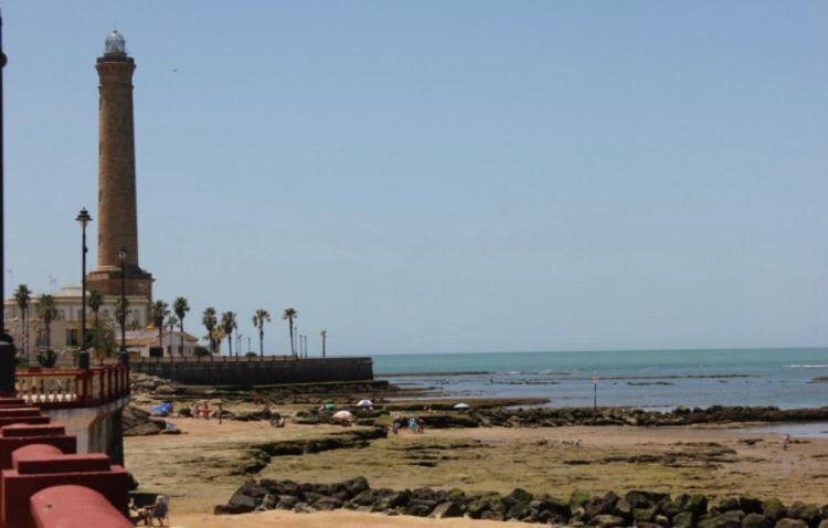 Chipiona/Casa Adosada/Centrico+Playa/5Plazas/Garaje/ Luaran gambar